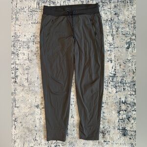 Athleta Trekkie North Joggers